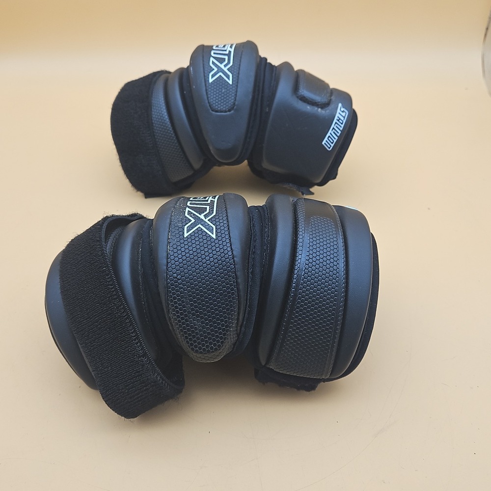 Stallion STX Elbow Pads Lacrosse Black White One Size - Picture 2 of 5